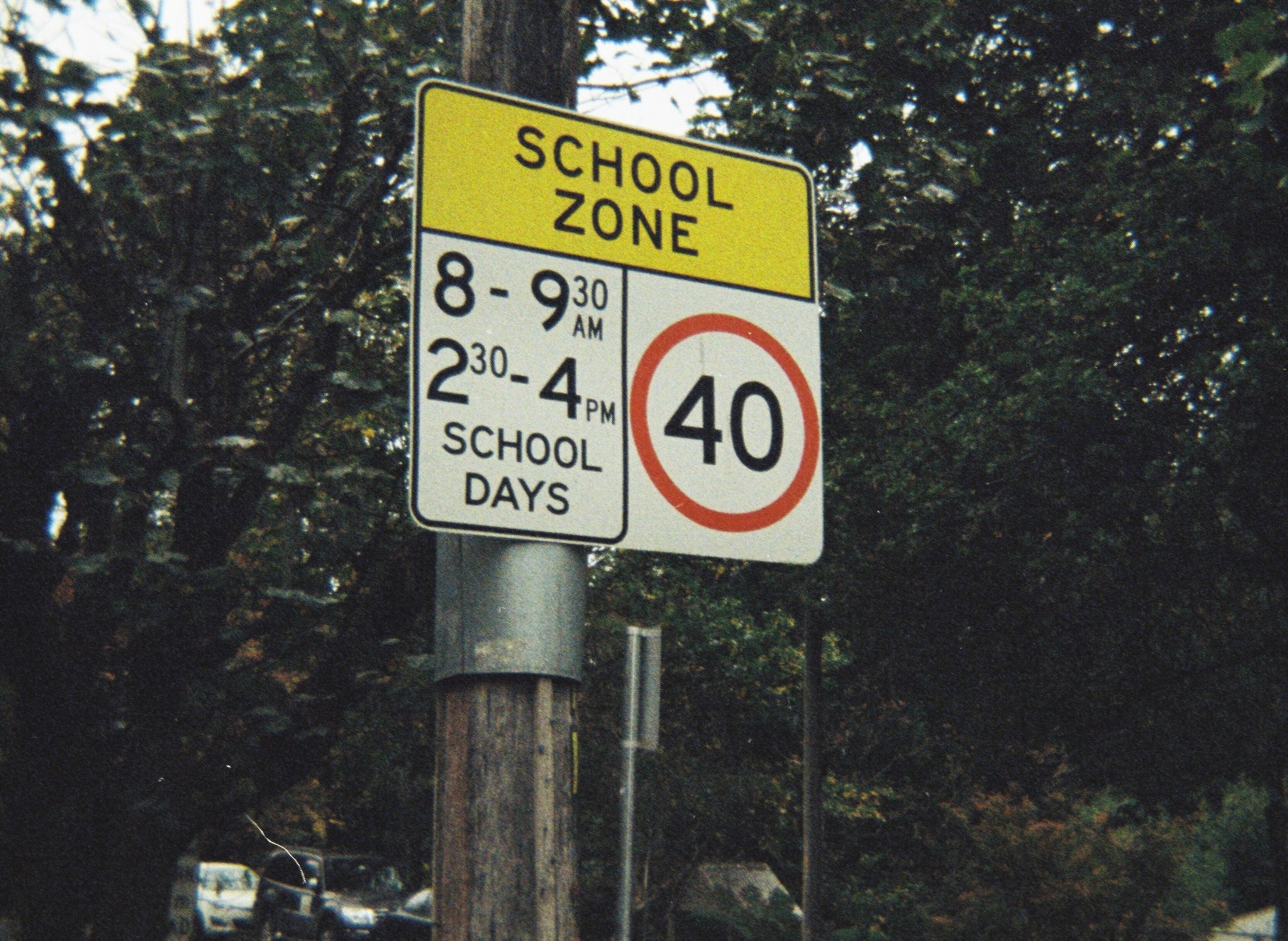 School Zone - 8-9:30AM 2:30-4:00PM School Days, Speed Sign says 40. Image by Matthew Paul Argall, via Flickr.com, CC BY 2.0.